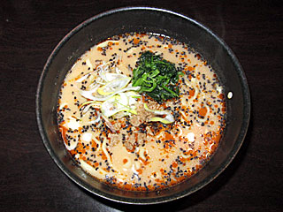 琉球担々麺