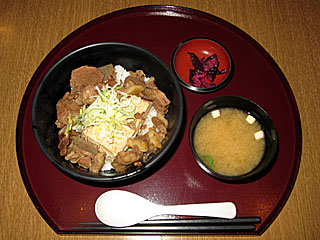 牛肉豆腐丼