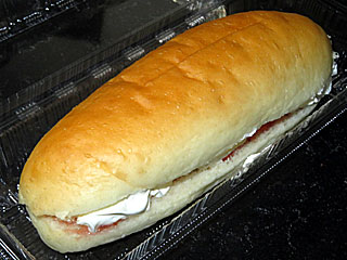 付食コッペパンいちごジャム&ホイップクリーム