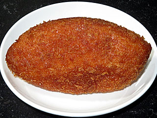 コクうまカレーパン