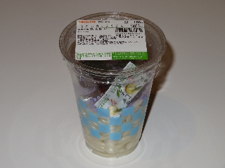 冷たいカップうどん