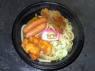 つば九郎うどん全部のせ