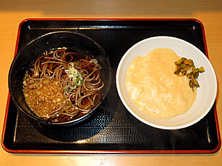 朝とろろ定食