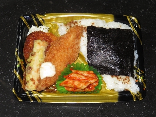 白身フライの海苔弁当