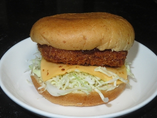 デミカツバーガー