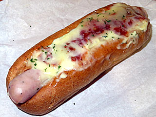 チーズドッグ