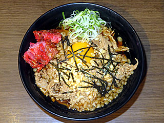 月見うま肉そば