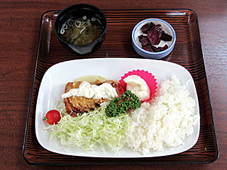 チキンタルタル南蛮プレート