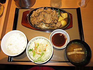 カルビ焼肉定食