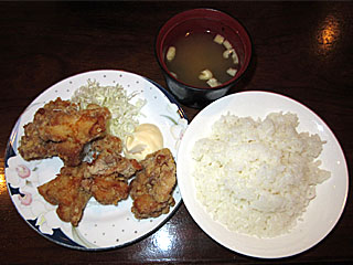 鶏の唐揚げ定食