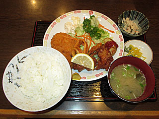 ミックスフライ定食