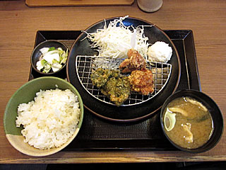 あおさと醤油のからあげ定食