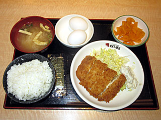 チーズチキンカツ定食