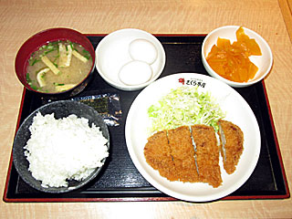 豚ロースカツ定食