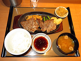 ビーフステーキ定食