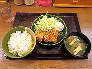 むね生姜風味からあげ定食