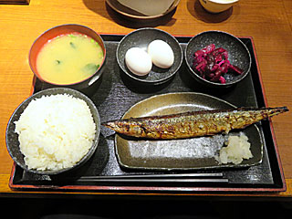 サンマ塩焼定食