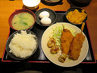 豚串カツアジフライ揚げシュウマイ定食