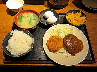 ハンバーグクリーミーコロッケ定食