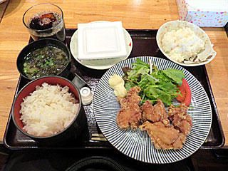 鶏唐揚げ定食