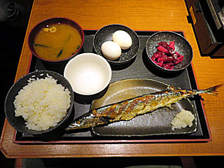 さんま塩焼き定食