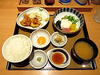 ねばとろごはんととり天の定食