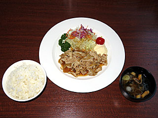 豚バラ肉の生姜焼き