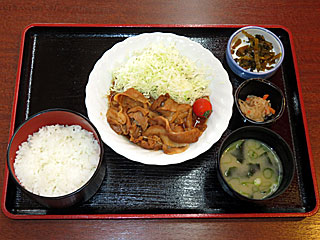 豚生姜焼き定食