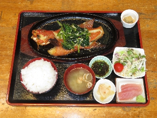 ミーバイバター焼き定食