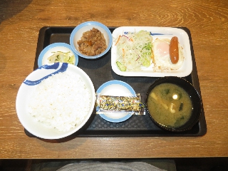 ソーセージエッグ定食ミニ牛皿