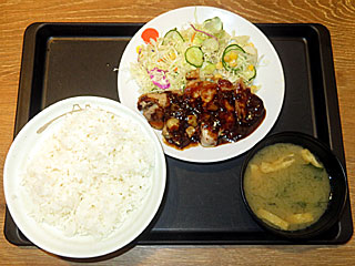 国産雪国育ち厚切りトンテキ定食