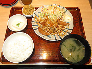 大豆ミートのしょうが焼定食